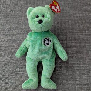 Ty Original Beanie Babies - Kicks Soccer Bear - Errors - DOB August 16, 1998